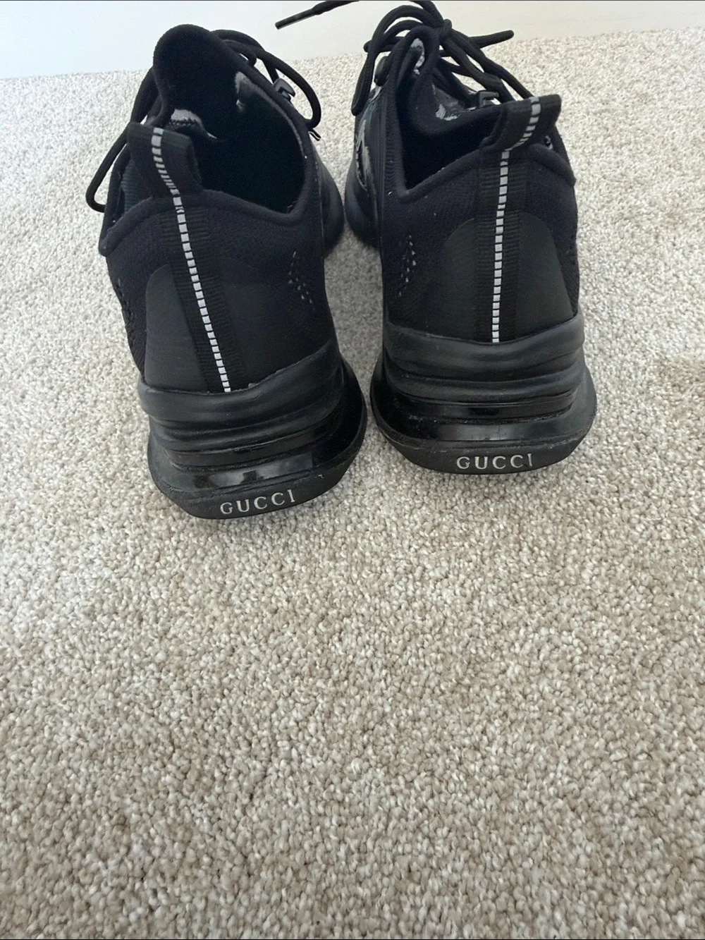 Gucci Men's Black Knit Athletic Sneakers